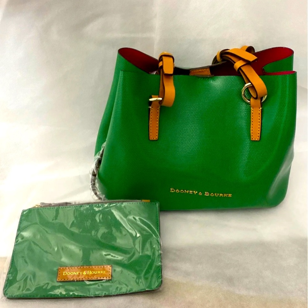 NWOT Dooney Bourke Briana Shoulder Bag